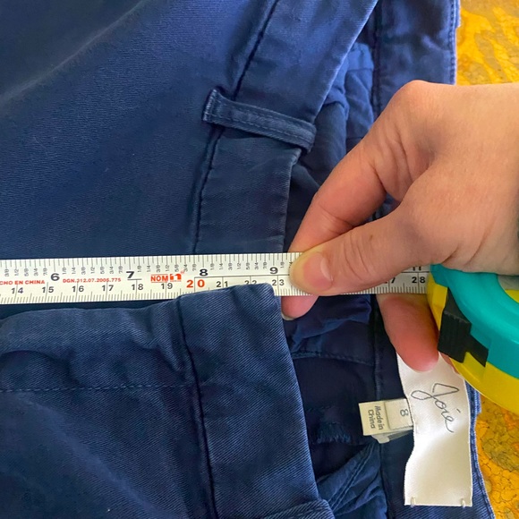 Joie navy shorts size 8 - Picture 5 of 6